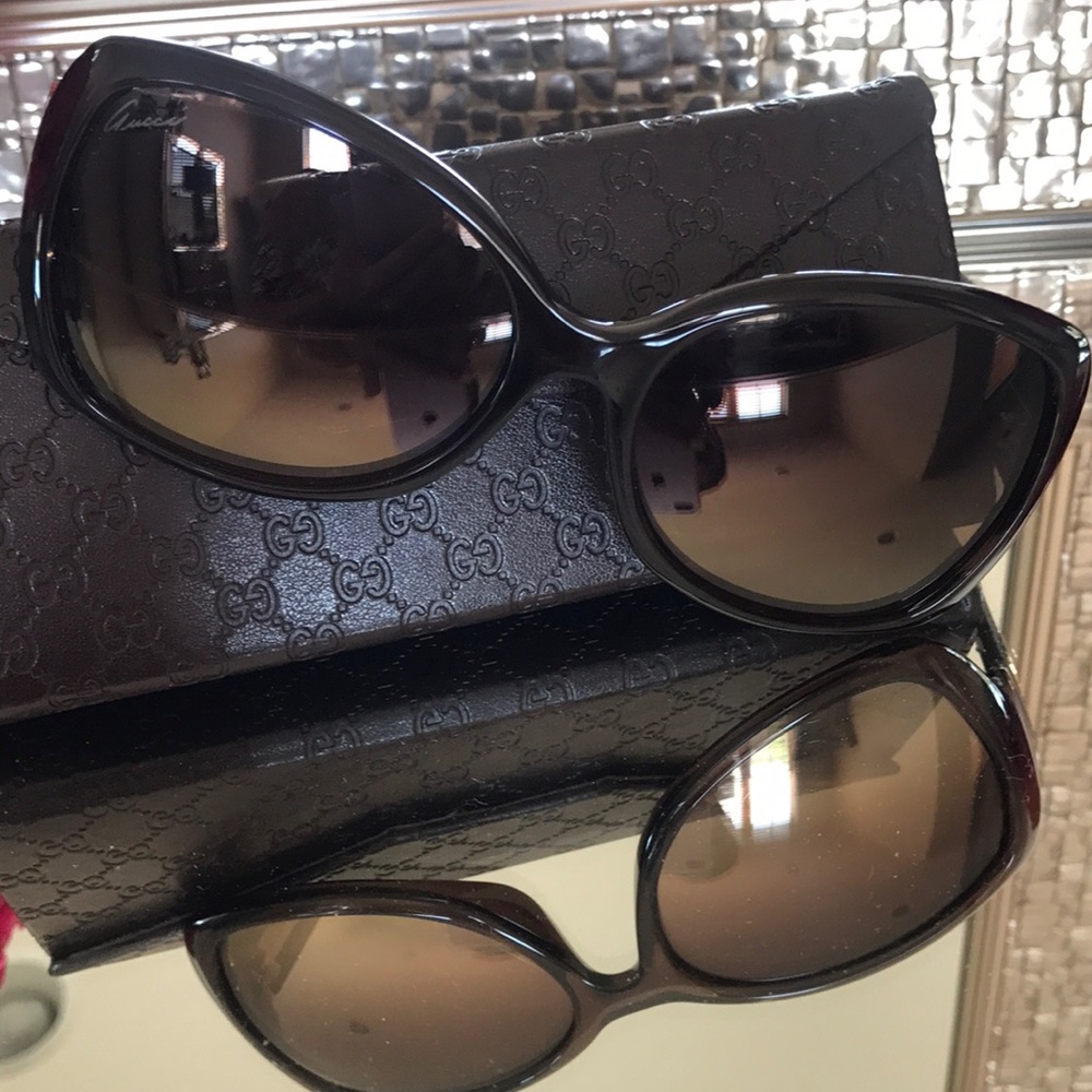 Gucci sunglasses